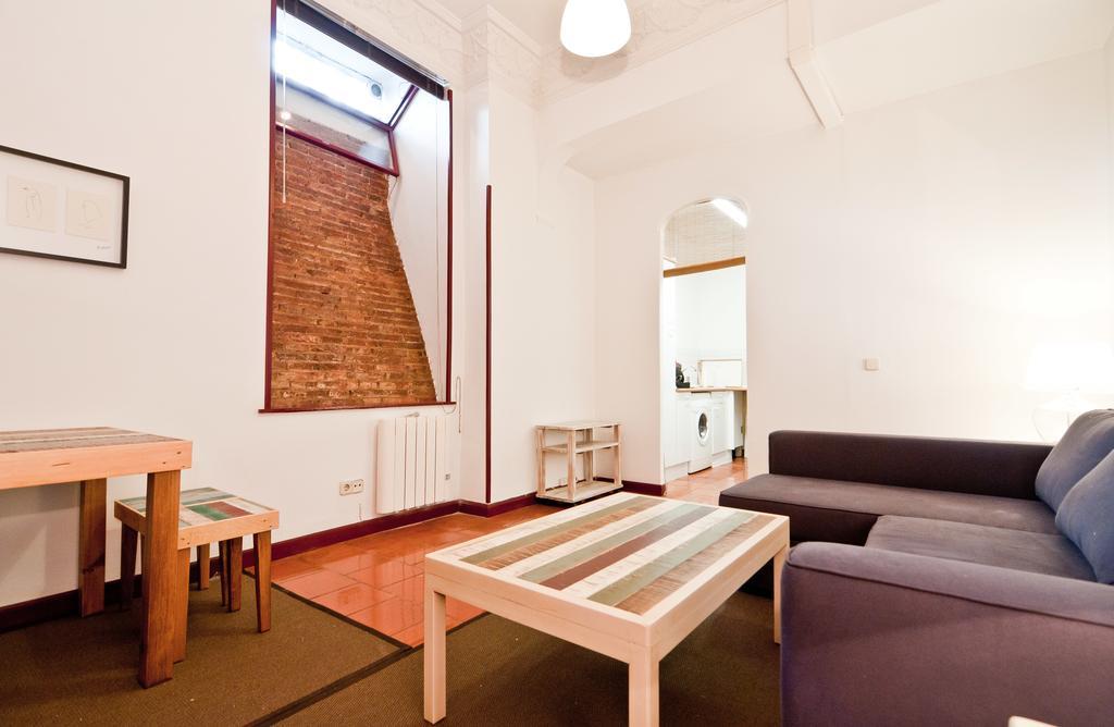 Apartamentos Madrid Retiro Номер фото