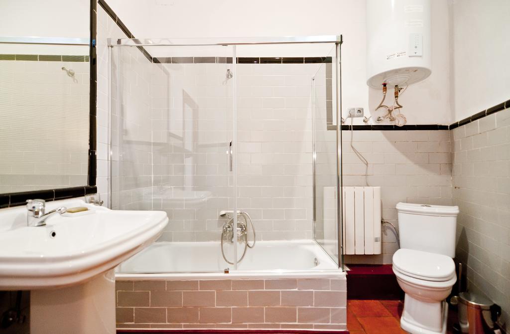 Apartamentos Madrid Retiro Екстер'єр фото