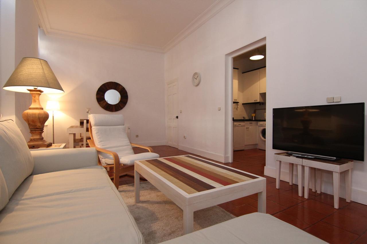 Apartamentos Madrid Retiro Екстер'єр фото