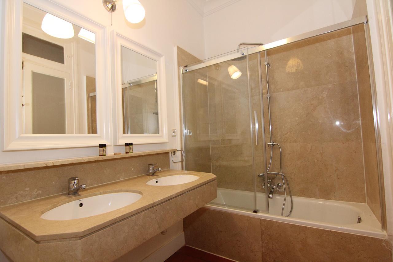 Apartamentos Madrid Retiro Екстер'єр фото