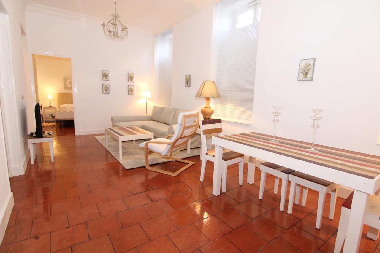 Apartamentos Madrid Retiro Екстер'єр фото